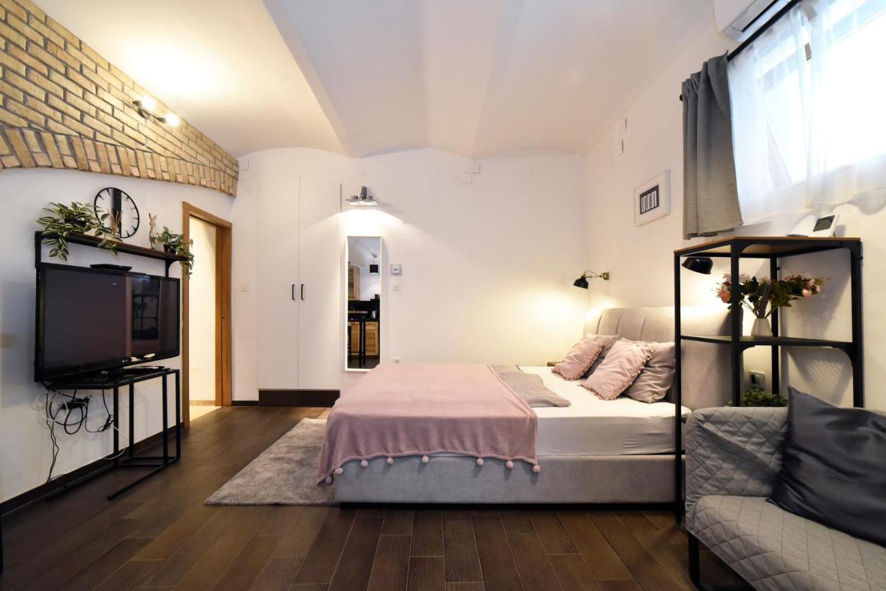 Manuela Varsavska Studio Apartments Zagreb Eksteriør billede