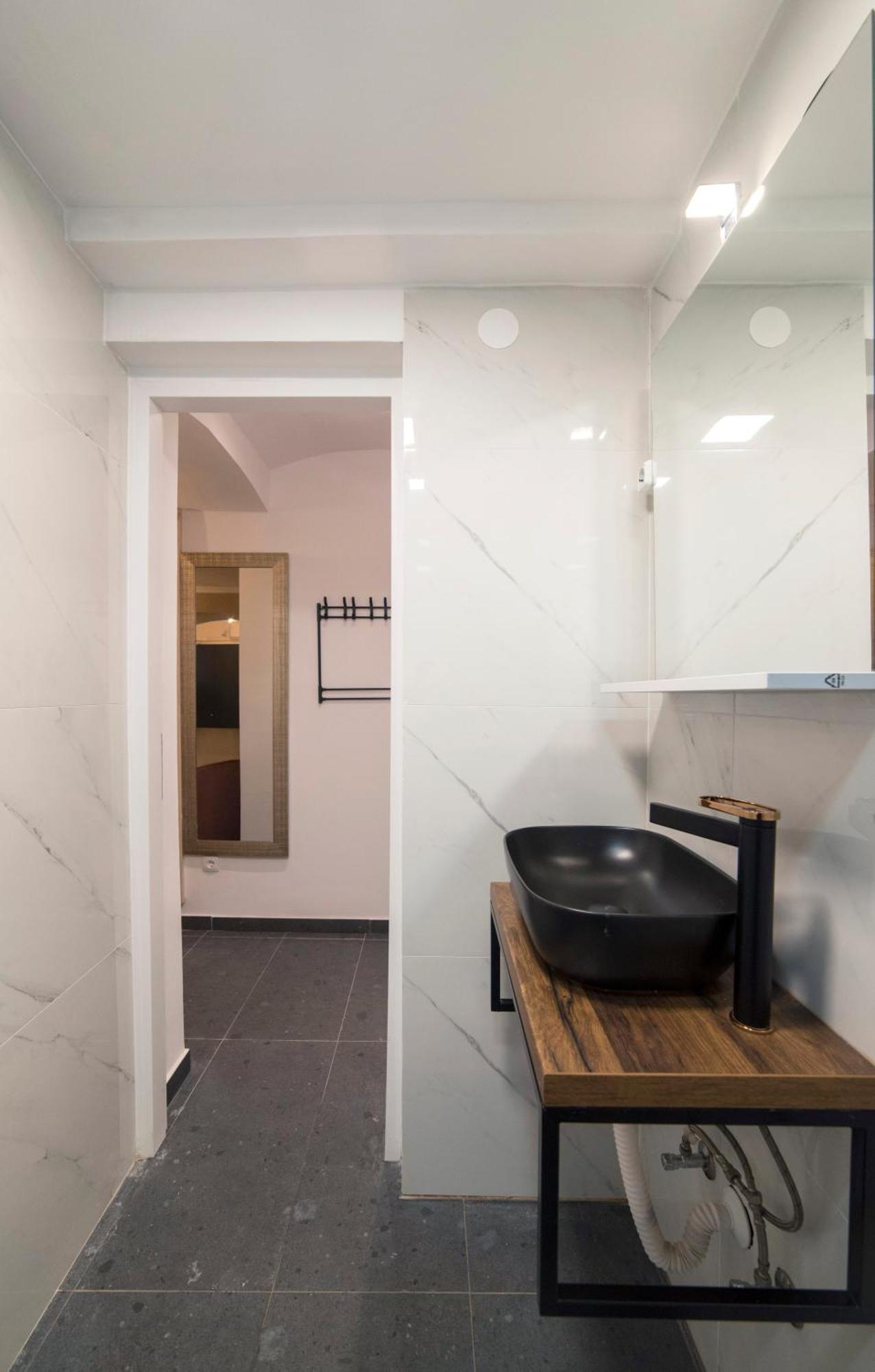 Manuela Varsavska Studio Apartments Zagreb Eksteriør billede